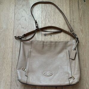 COACH 34312 Scout Hobo Tan Beige Pebbled Leather Shoulder Crossbody Bag